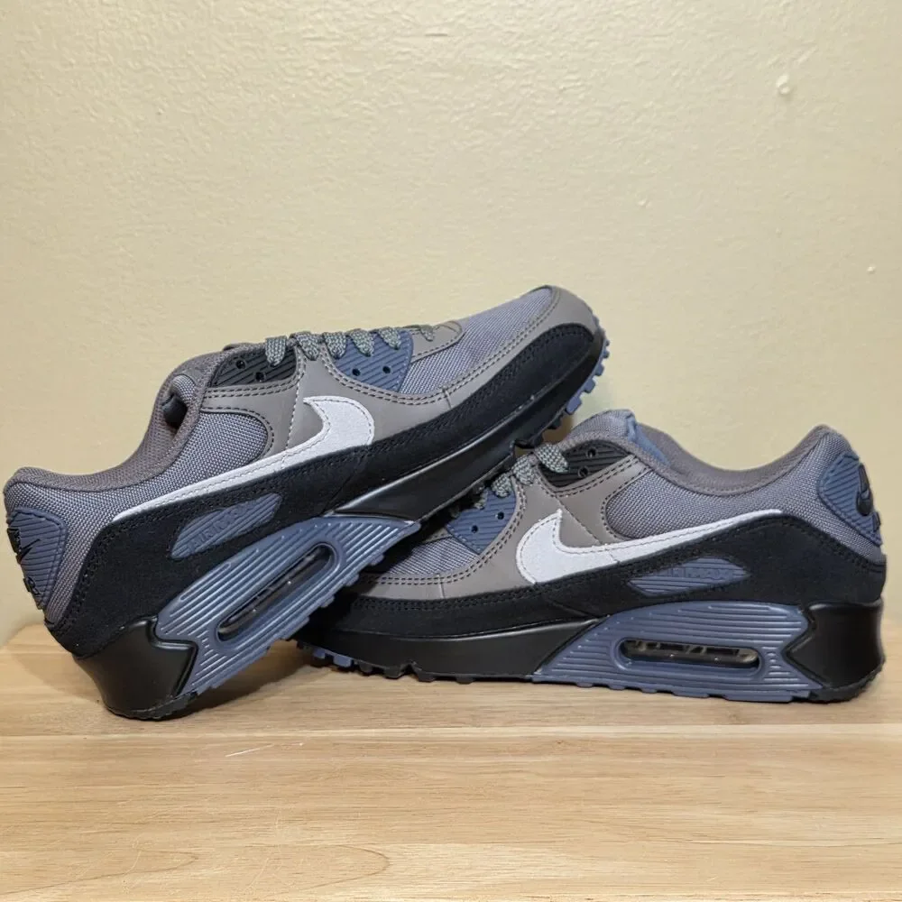 Nike Air Max 90 Smoke Grey Diffused Blue IB6392-001 Men's Size 8.5